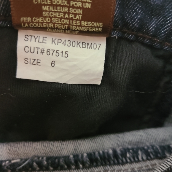Kut From The Kloth size 6 flare jeans - Picture 6 of 6